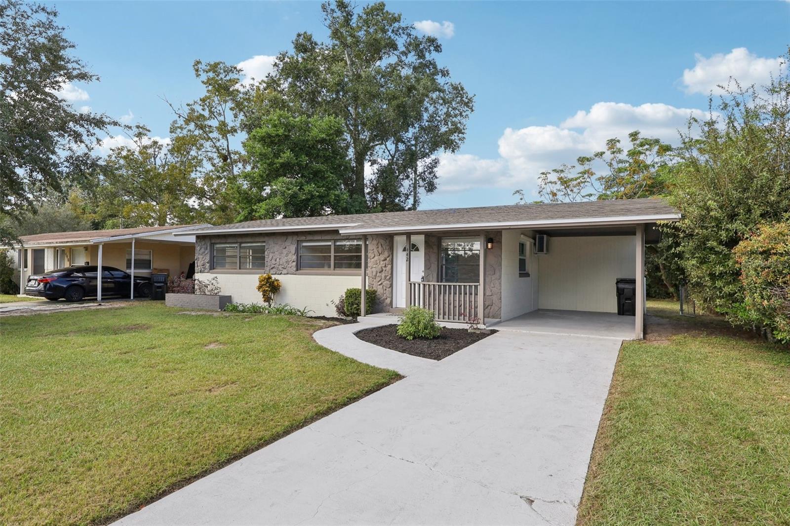 Image 3 of 22 For 442 Fanfair Avenue