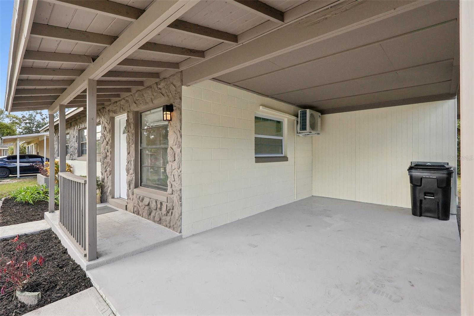 Image 4 of 22 For 442 Fanfair Avenue