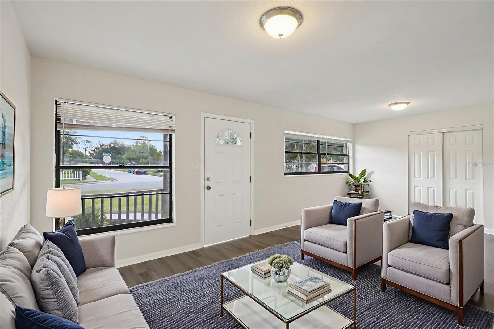 Image 5 of 22 For 442 Fanfair Avenue