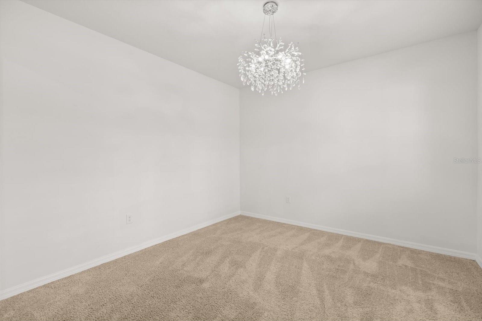 Image 10 of 59 For 307 Sunset View Drive