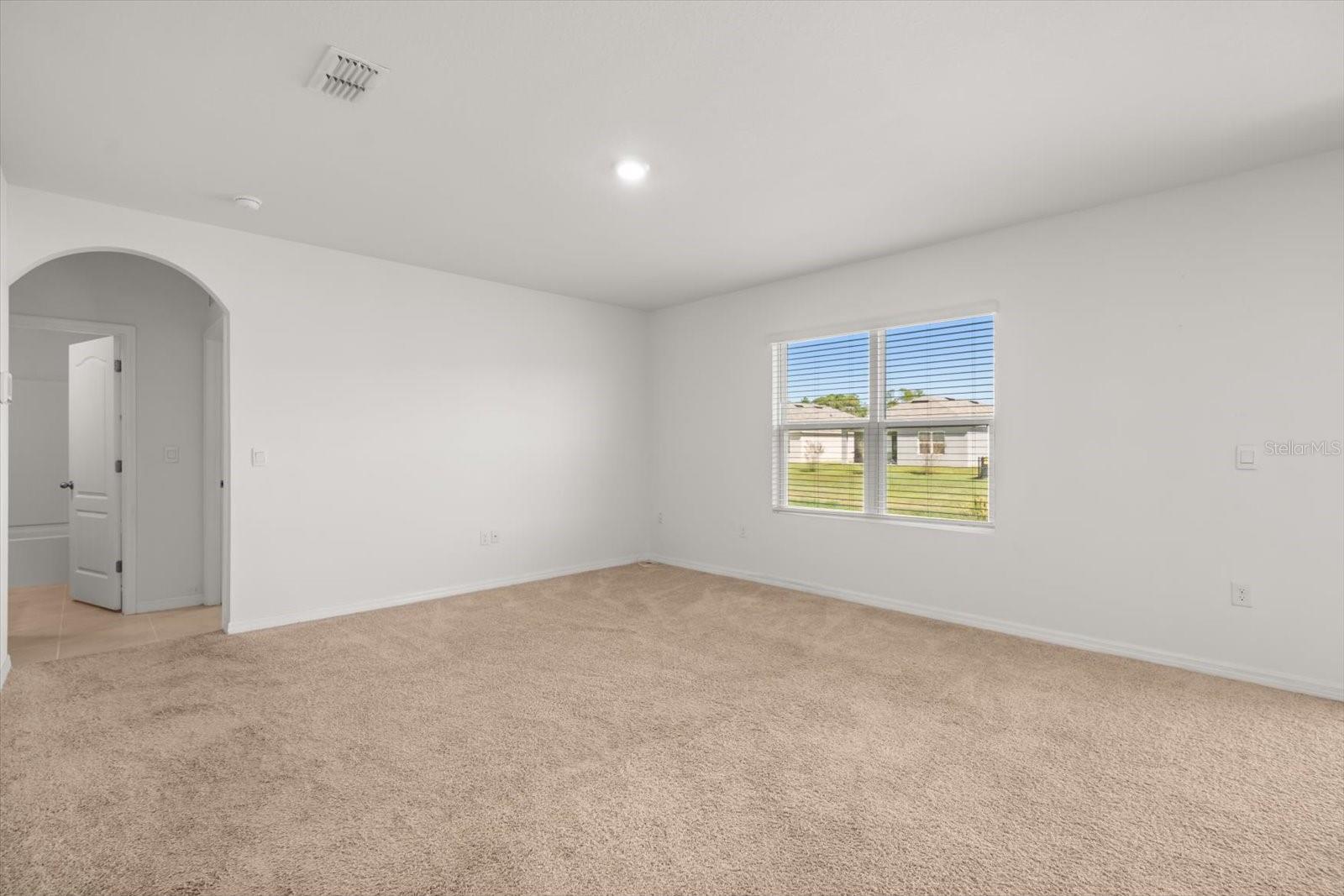 Image 16 of 59 For 307 Sunset View Drive