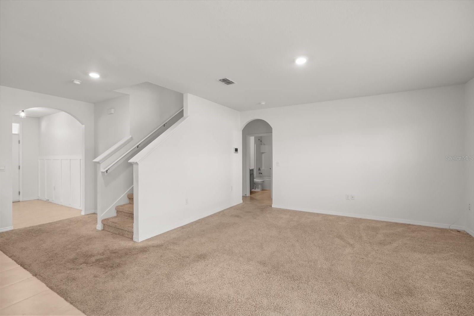 Image 17 of 59 For 307 Sunset View Drive