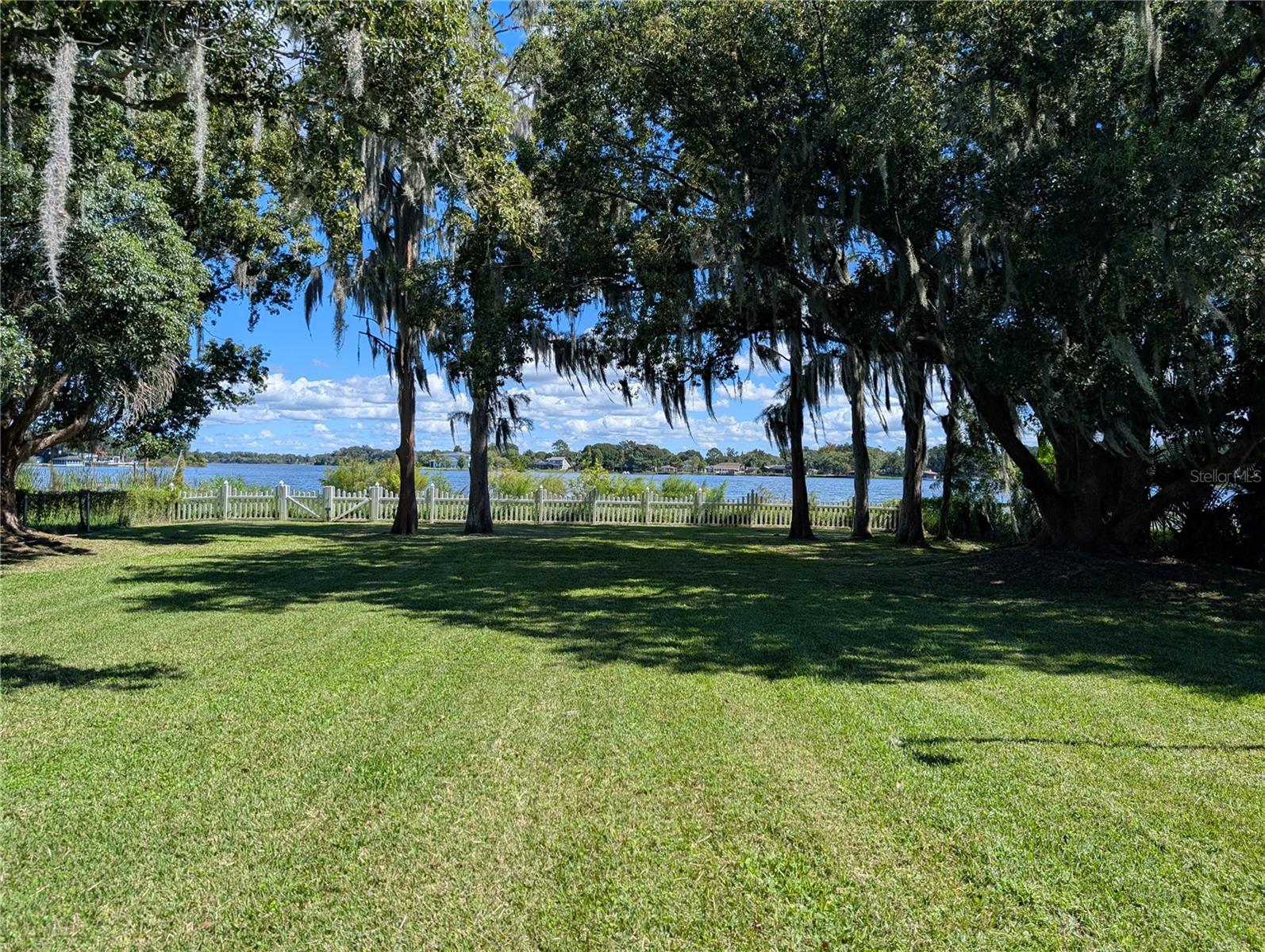 Image 2 of 18 For 5801 Chipola Circle