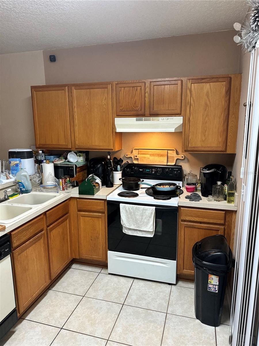 Image 3 of 9 For 538 Wilton Circle