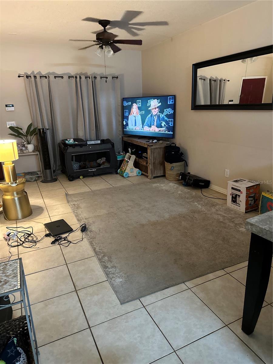 Image 8 of 9 For 538 Wilton Circle