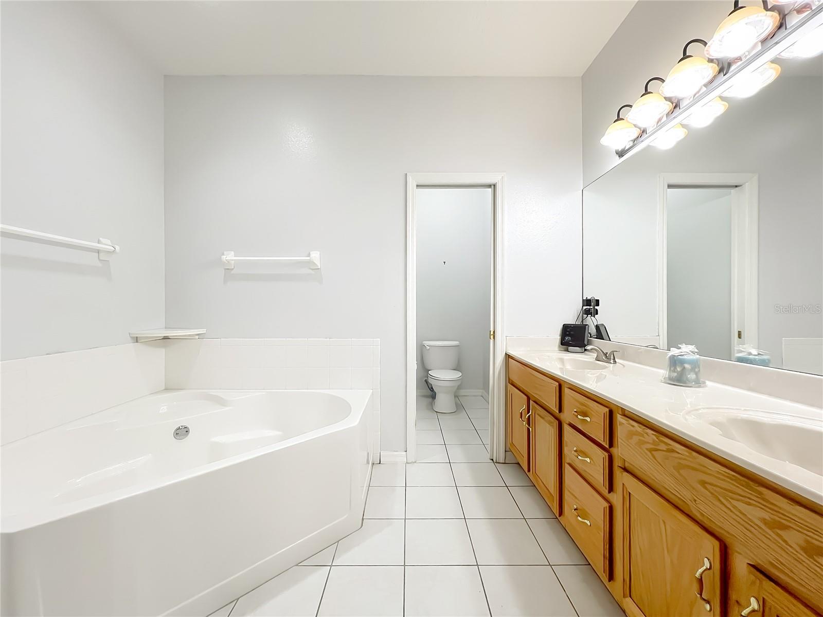 Image 13 of 30 For 809 Muirfield Circle