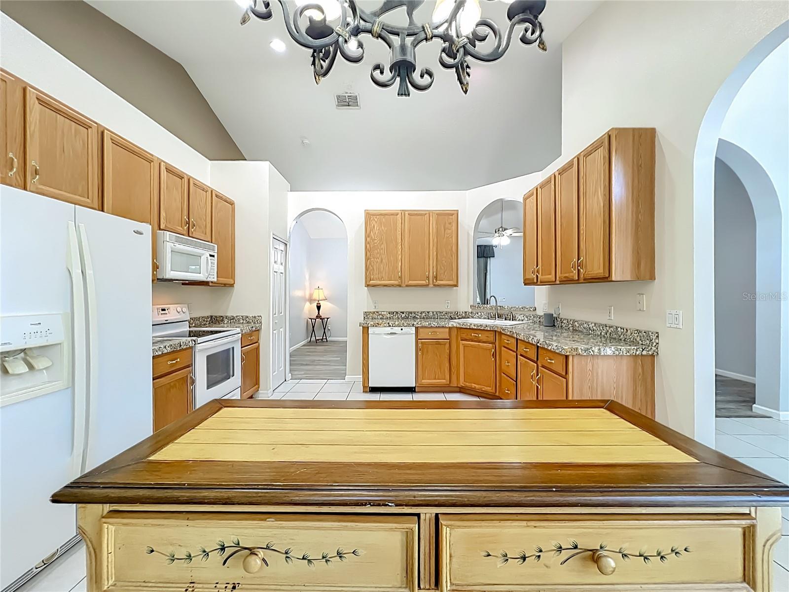 Image 19 of 30 For 809 Muirfield Circle