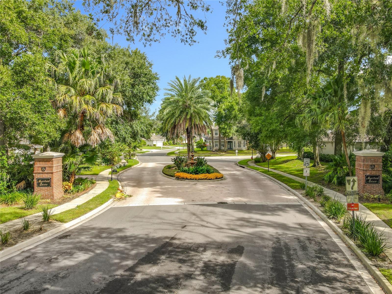 Image 4 of 30 For 809 Muirfield Circle