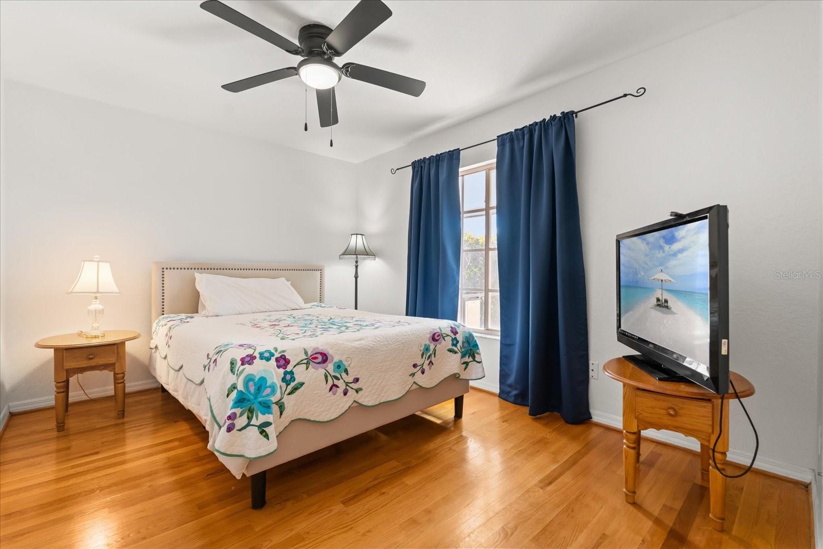 Image 21 of 27 For 2117 Saint Andrews Circle