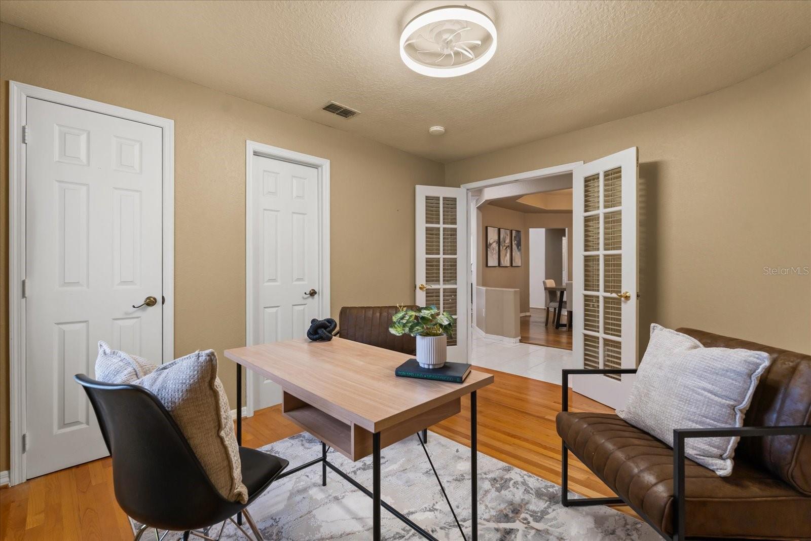 Image 8 of 27 For 2117 Saint Andrews Circle
