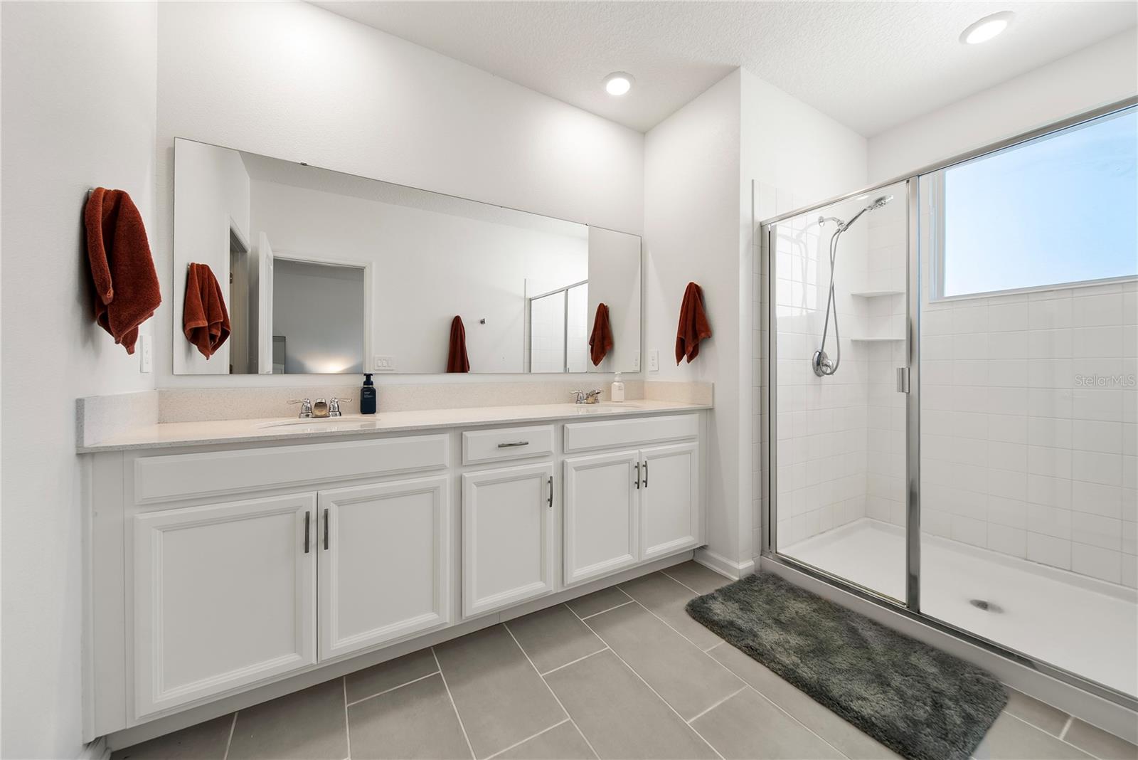 Image 22 of 25 For 7629 Danube Road