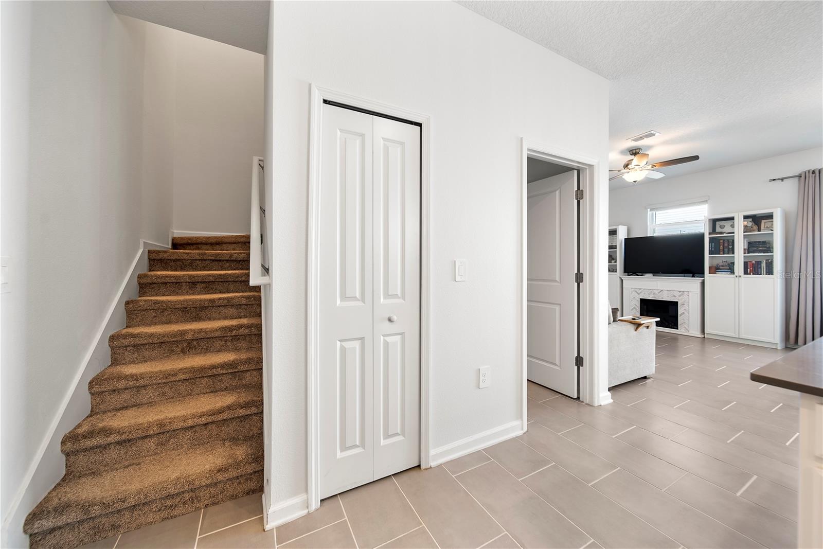 Image 7 of 25 For 7629 Danube Road