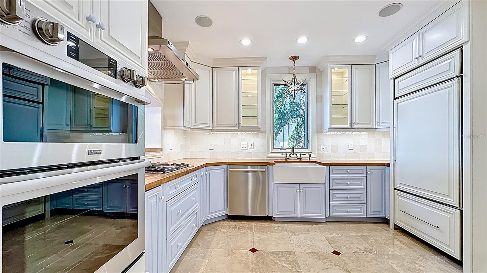 Image 10 of 65 For 660 Osceola Avenue 101