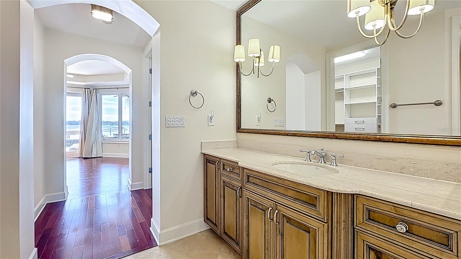 Image 28 of 65 For 660 Osceola Avenue 101