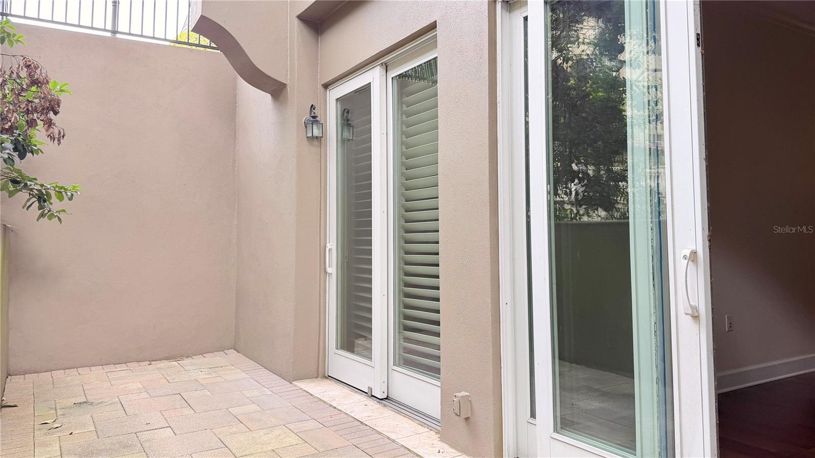 Image 43 of 65 For 660 Osceola Avenue 101