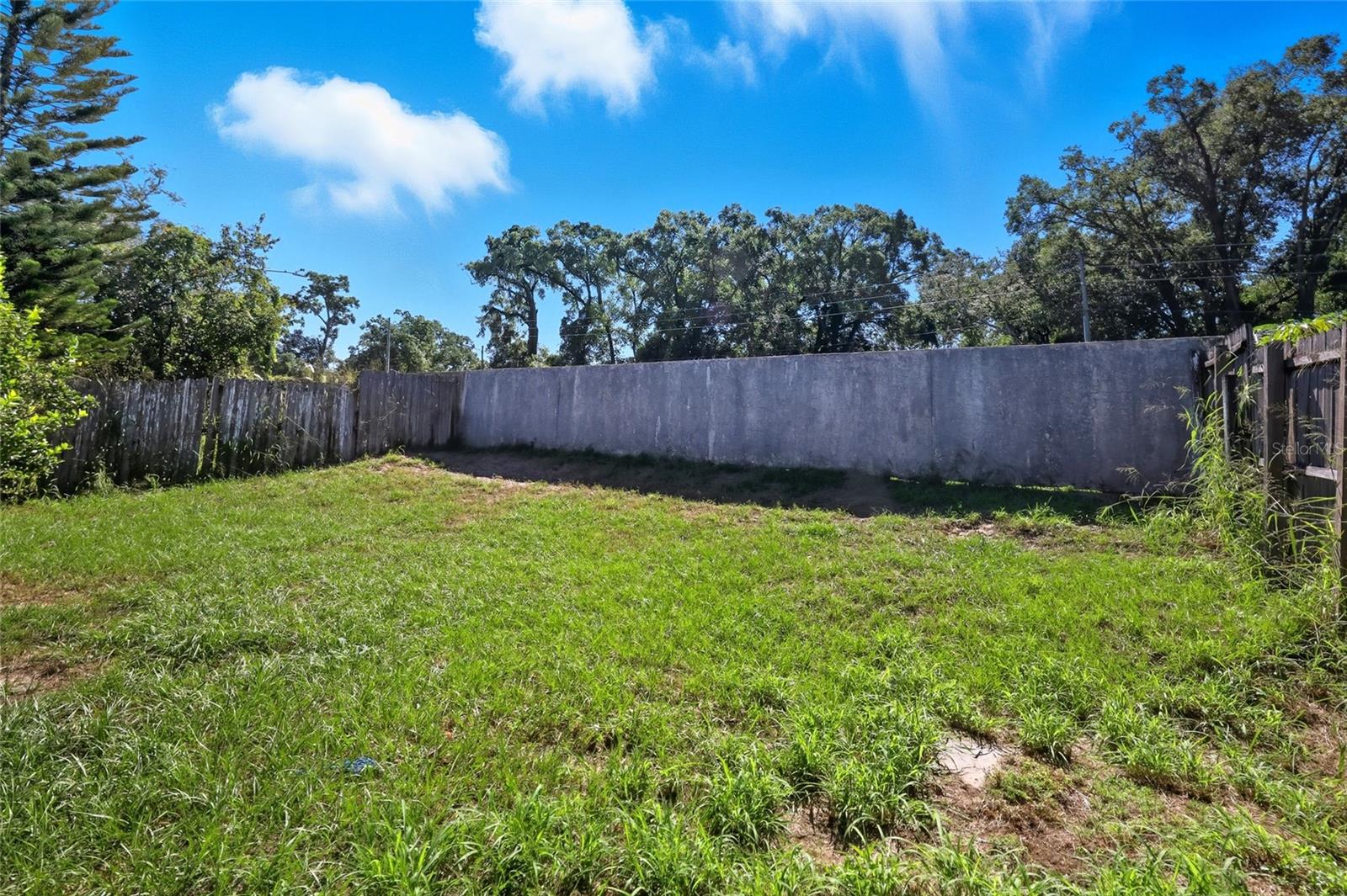 Image 23 of 33 For 5346 Cona Reef Court
