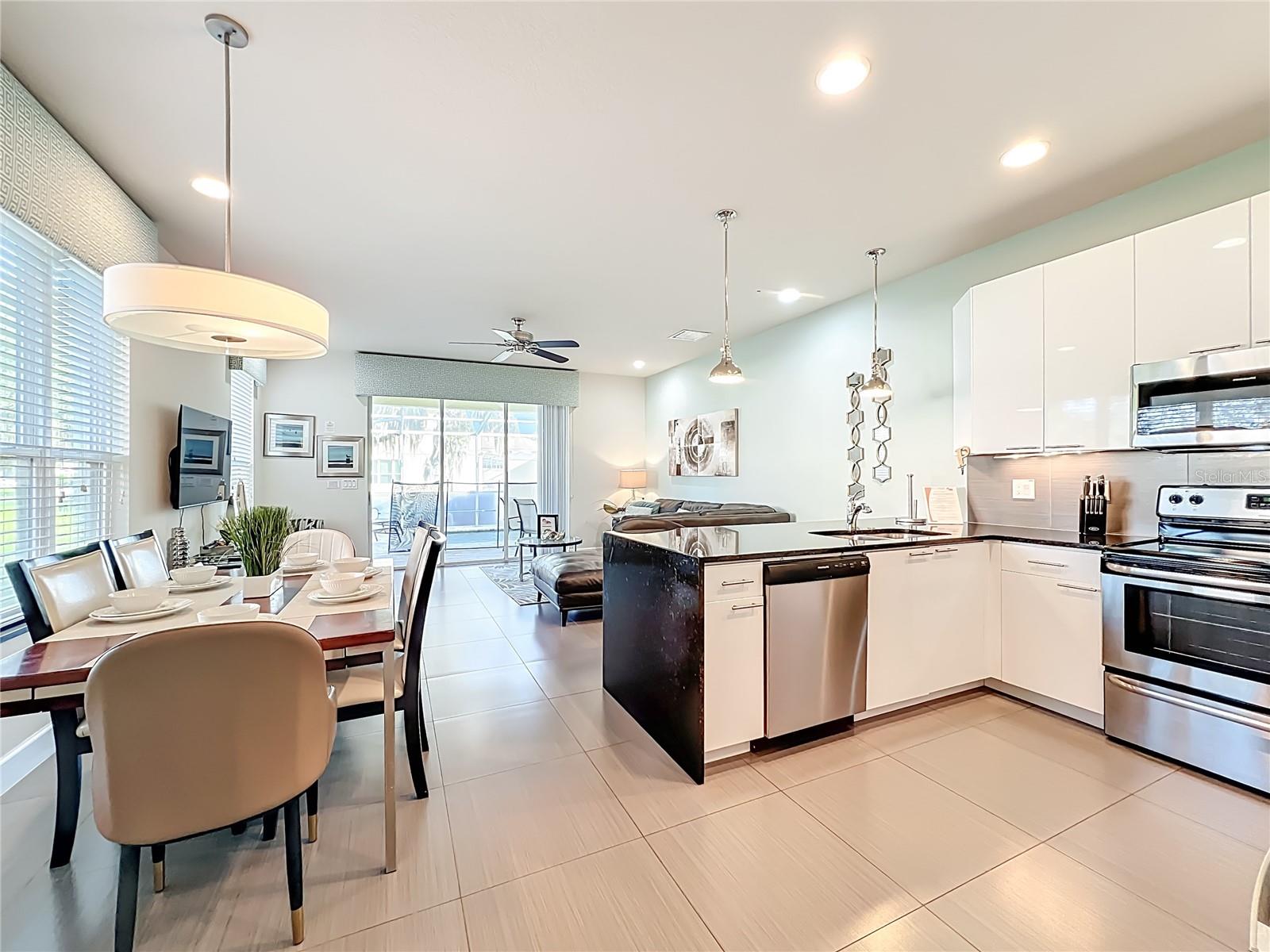 Image 4 of 27 For 17401 Serenidad Blvd