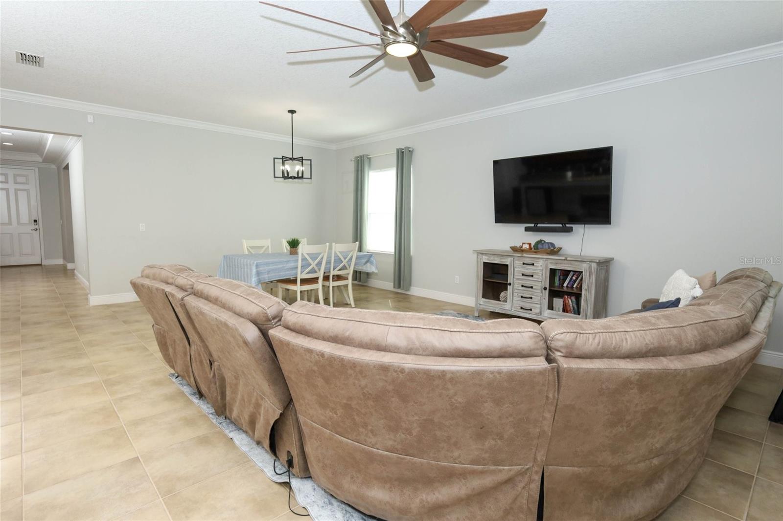 Image 8 of 41 For 3566 Pelock Drive