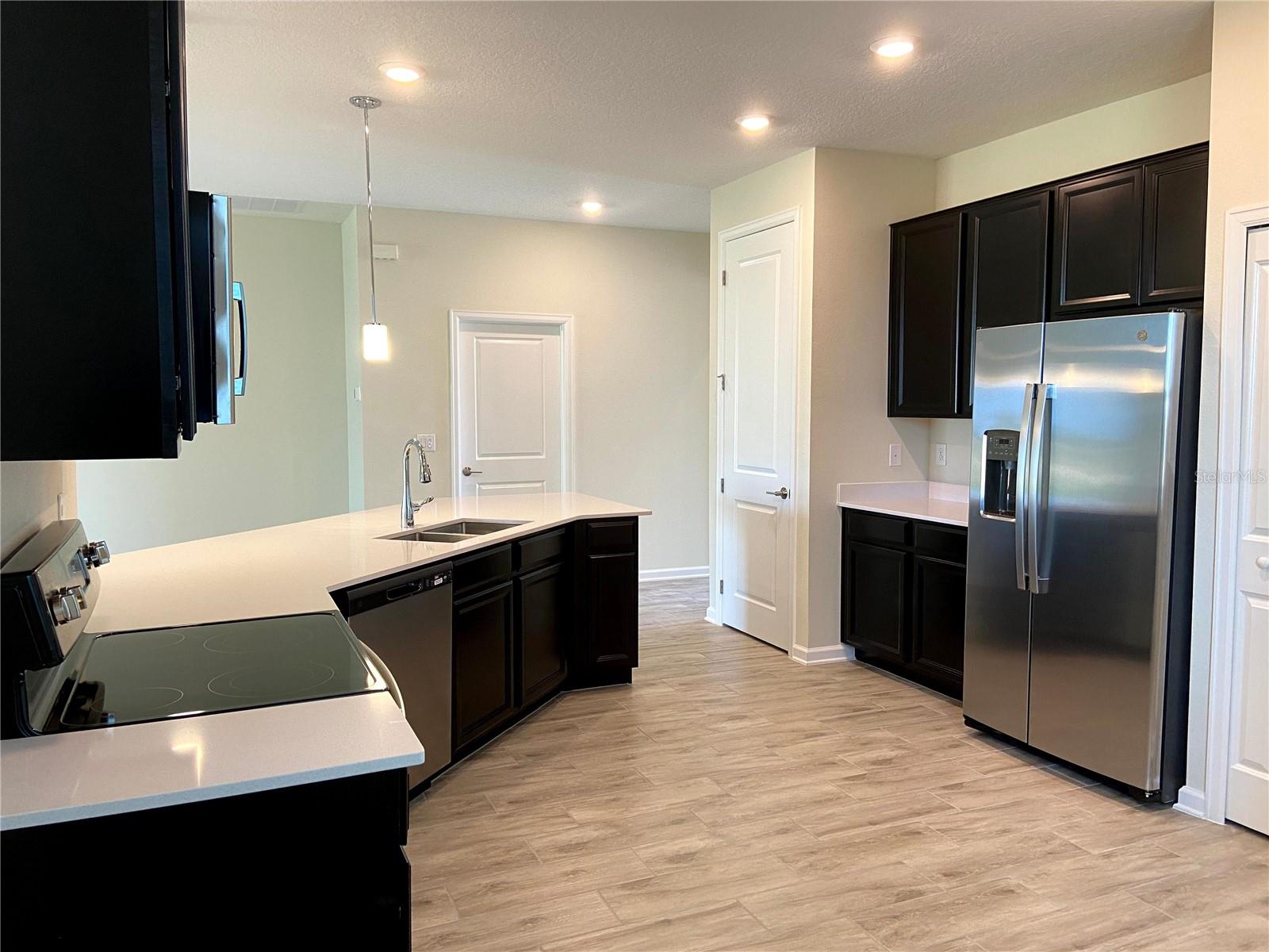 Image 10 of 40 For 1358 Lassen Street