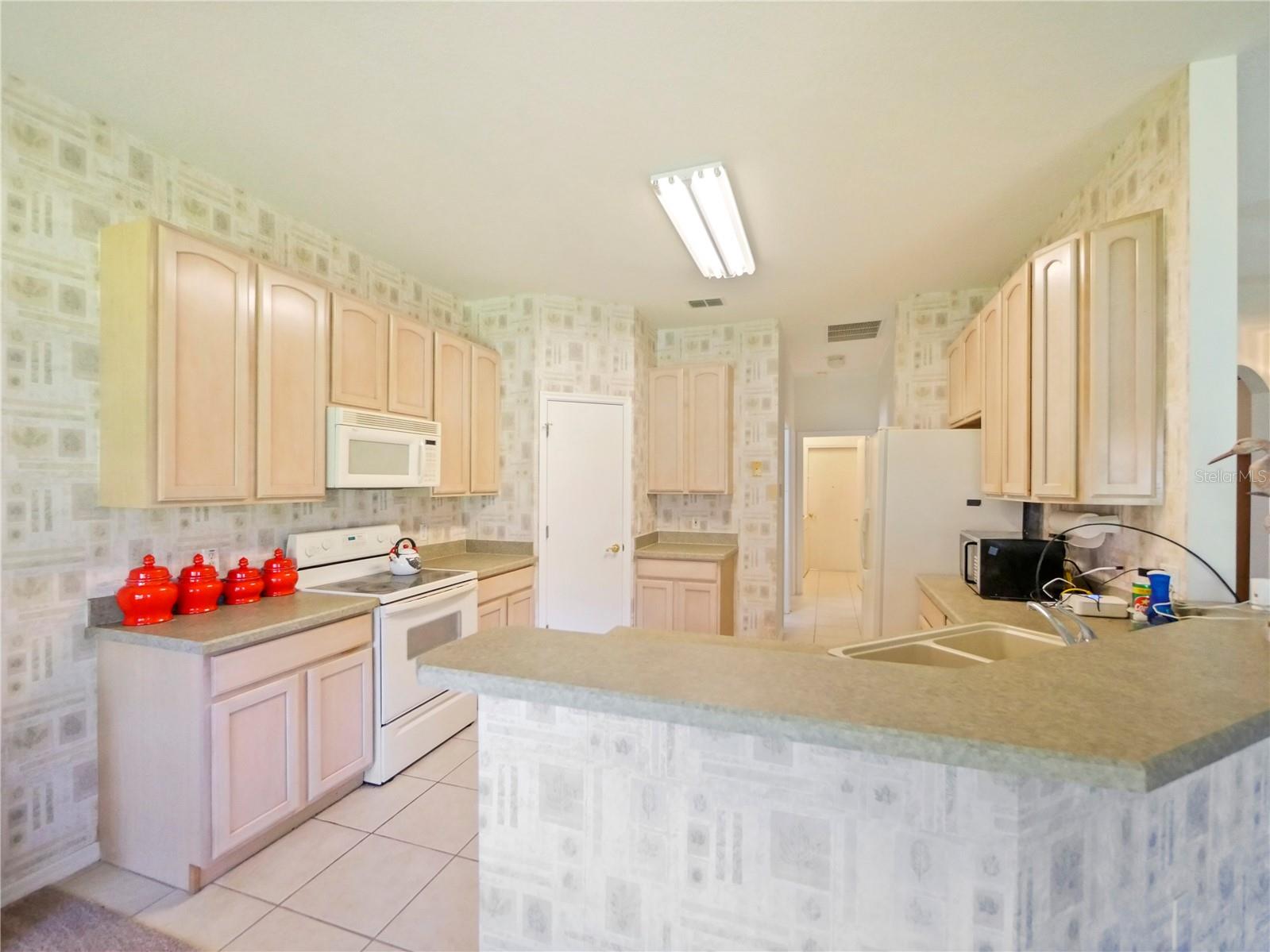 Image 7 of 15 For 252 Rock Springs Drive