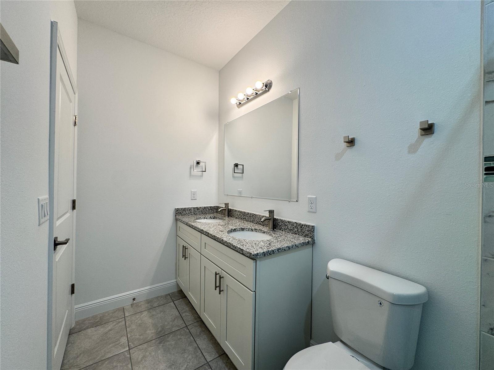 Image 31 of 38 For 3872 Baton Lane