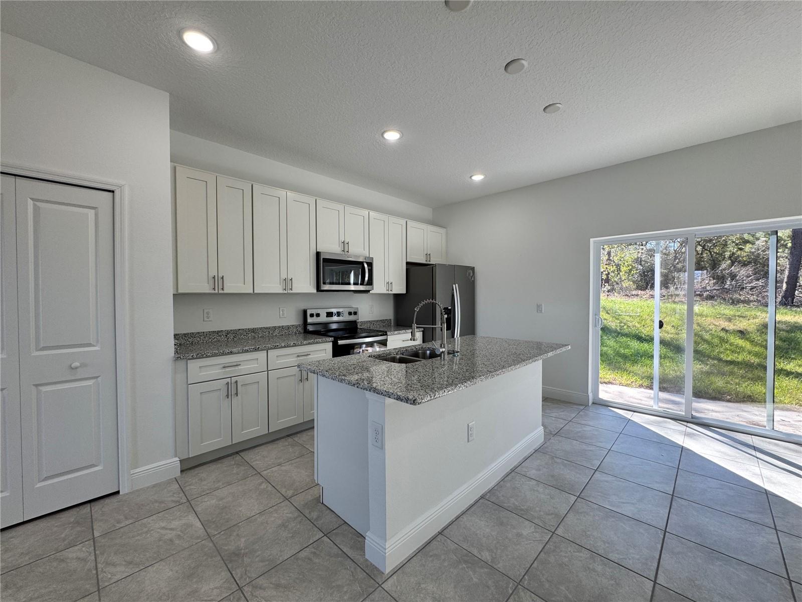 Image 9 of 38 For 3872 Baton Lane