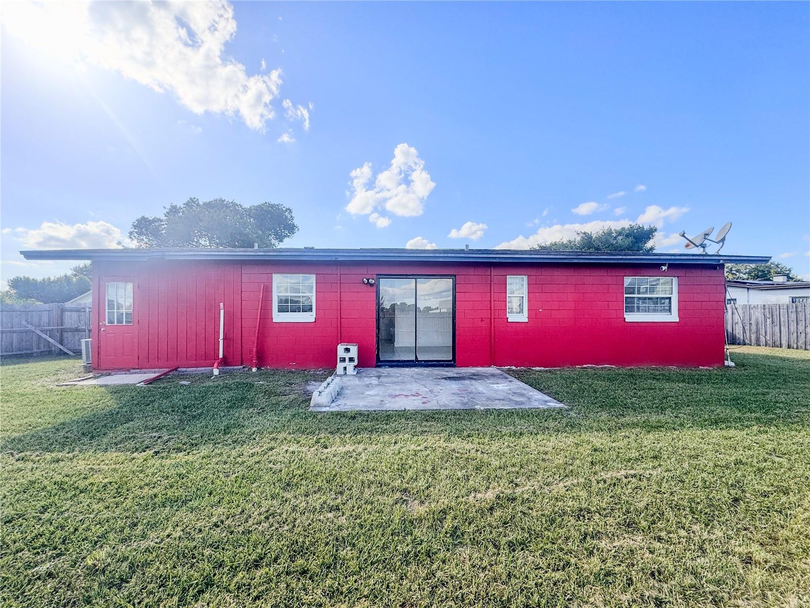 Image 15 of 20 For 1471 Kozart Court