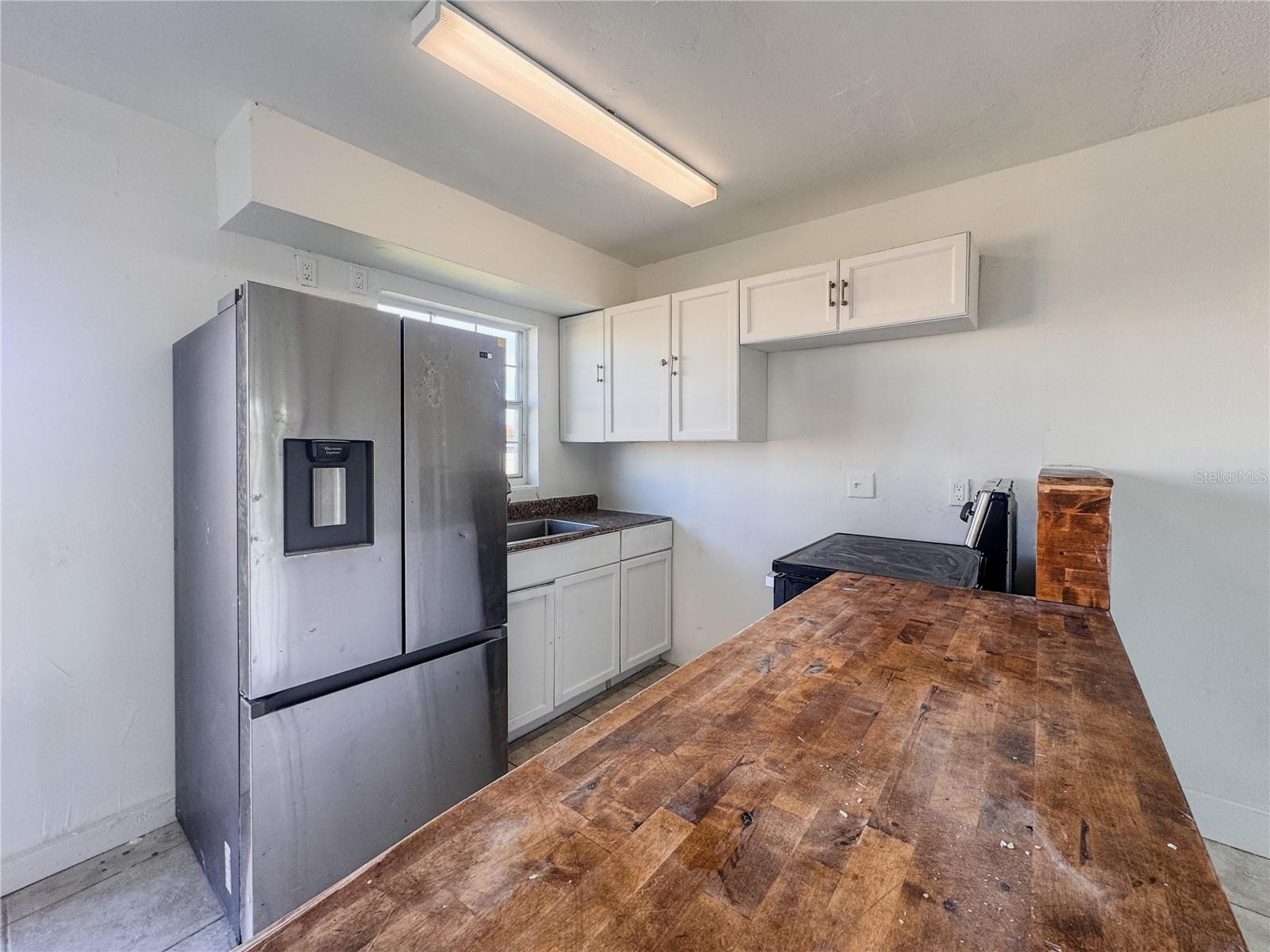 Image 4 of 20 For 1471 Kozart Court