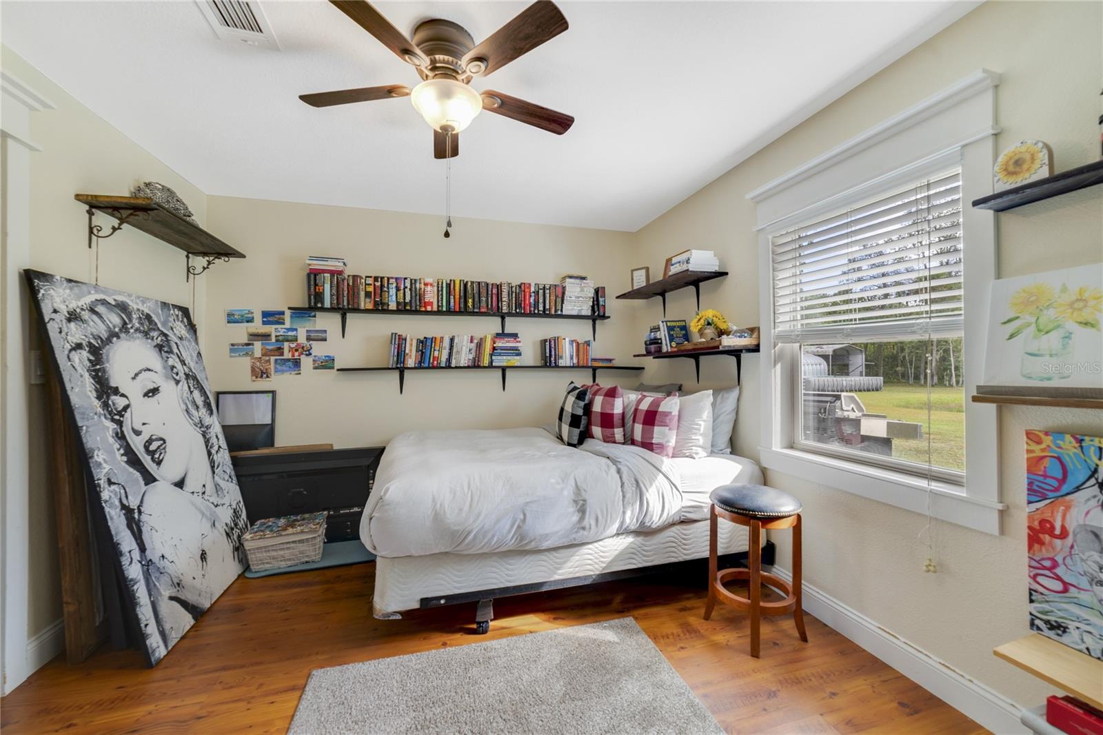 Image 18 of 29 For 305 Hargrove Lane