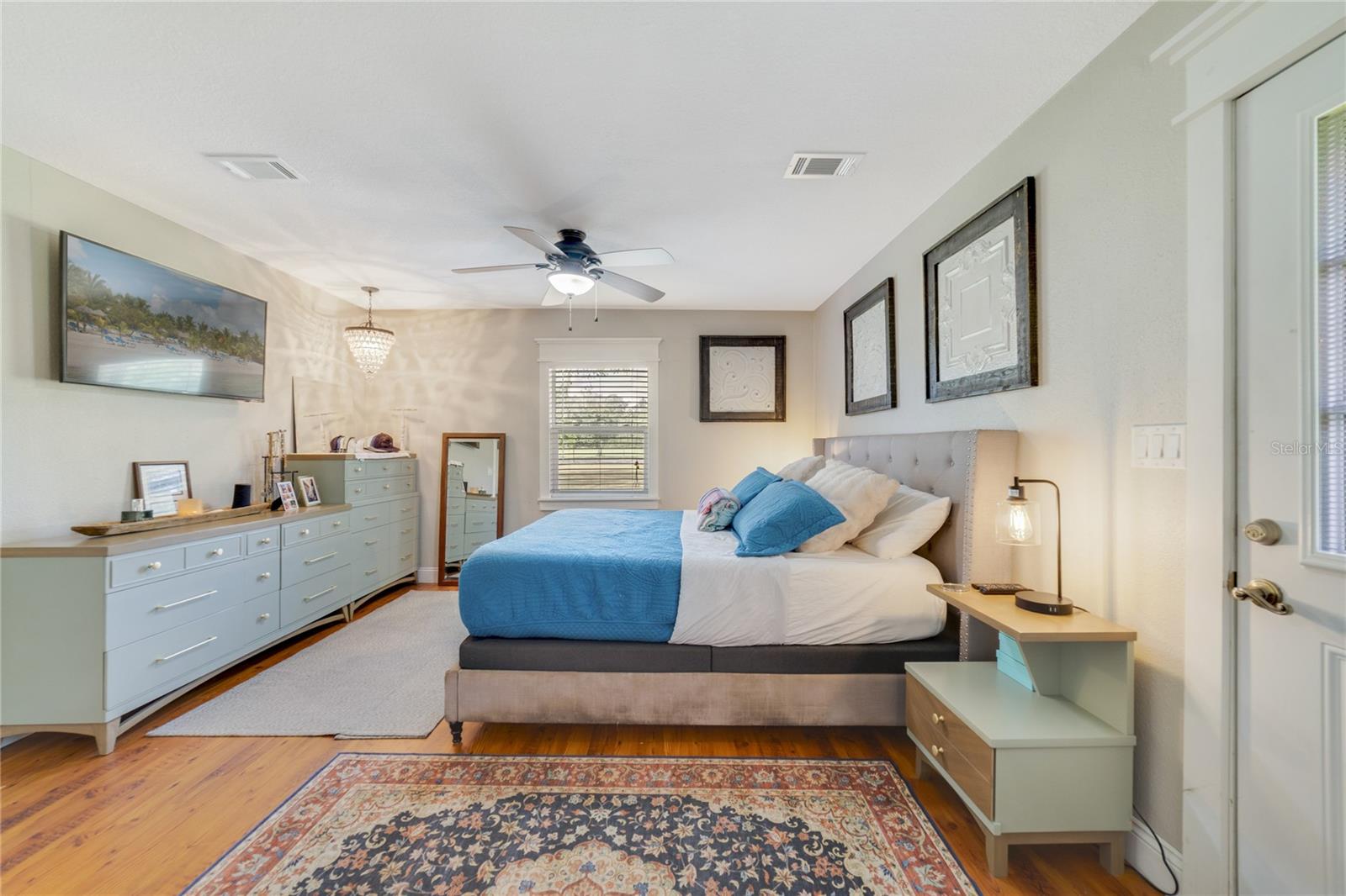 Image 22 of 29 For 305 Hargrove Lane