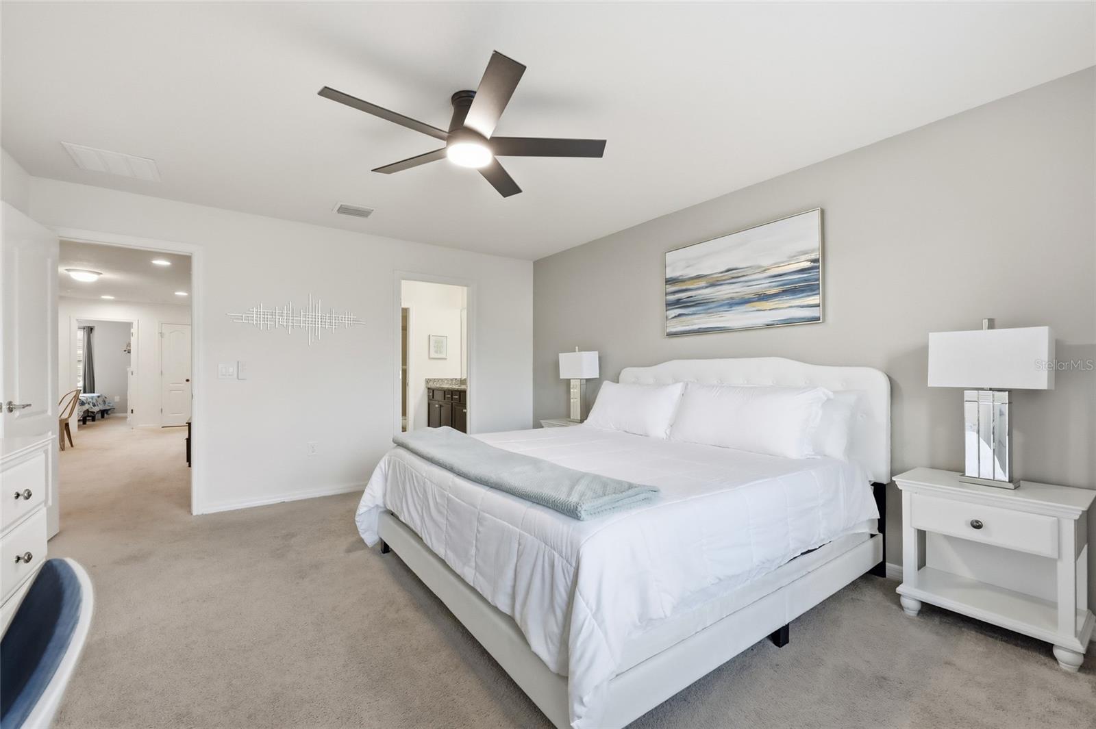 Image 21 of 40 For 8929 Sydney Avenue