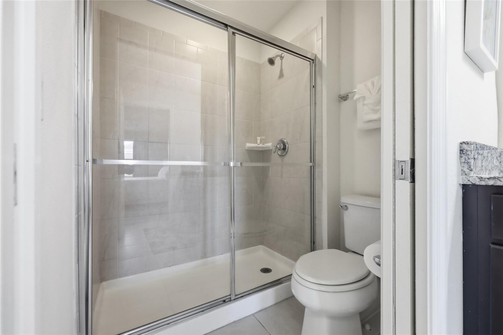 Image 23 of 40 For 8929 Sydney Avenue