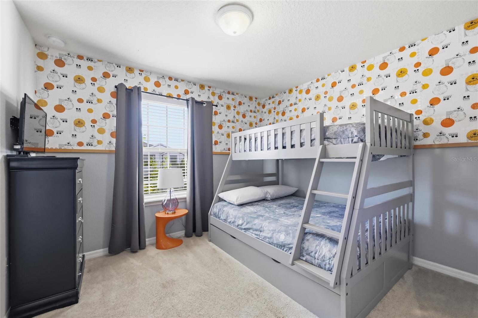 Image 27 of 40 For 8929 Sydney Avenue