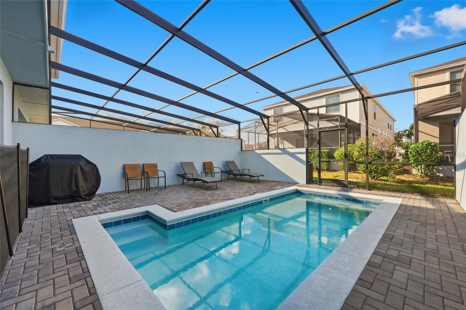 Image 32 of 40 For 8929 Sydney Avenue