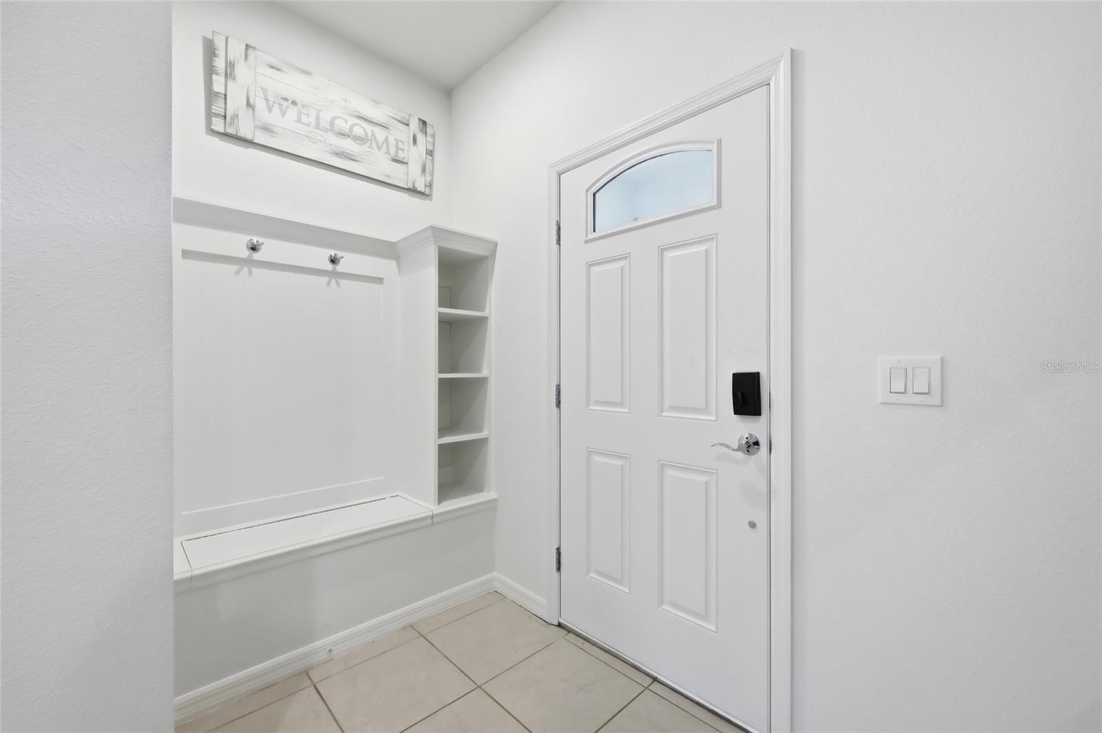 Image 4 of 40 For 8929 Sydney Avenue