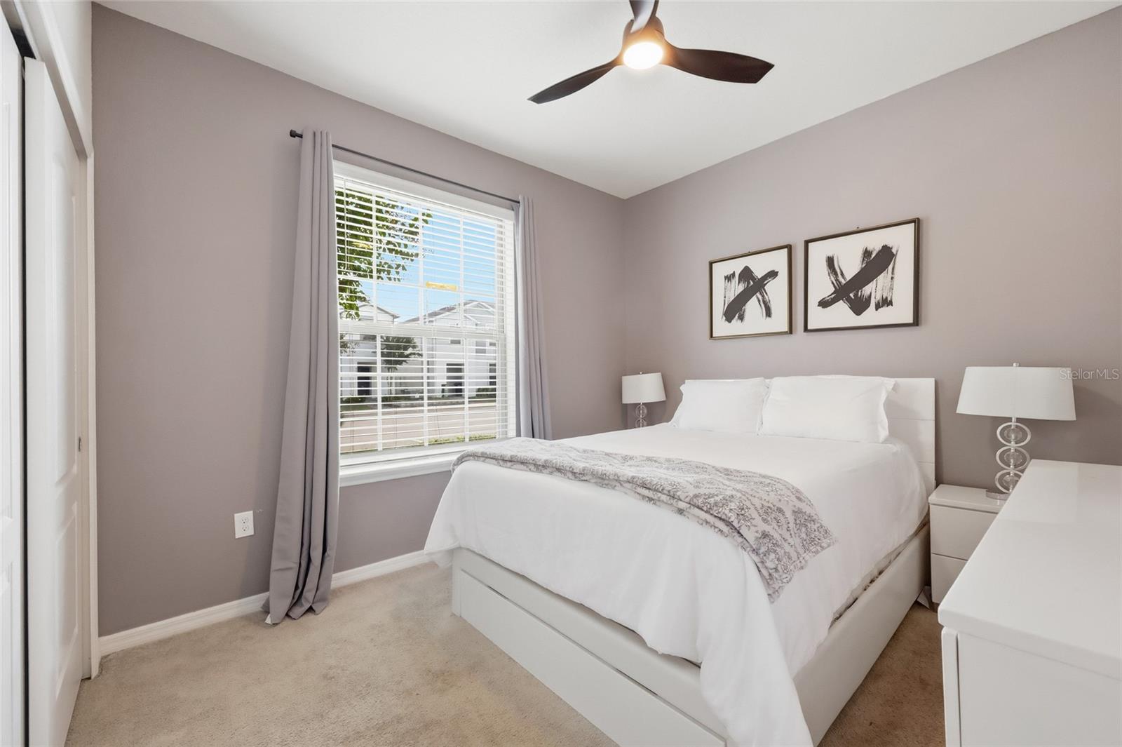 Image 6 of 40 For 8929 Sydney Avenue