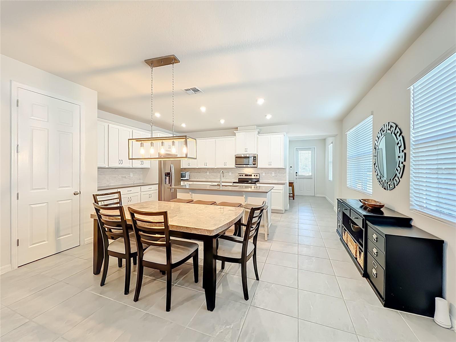 Image 13 of 76 For 16329 Prairie School Drive