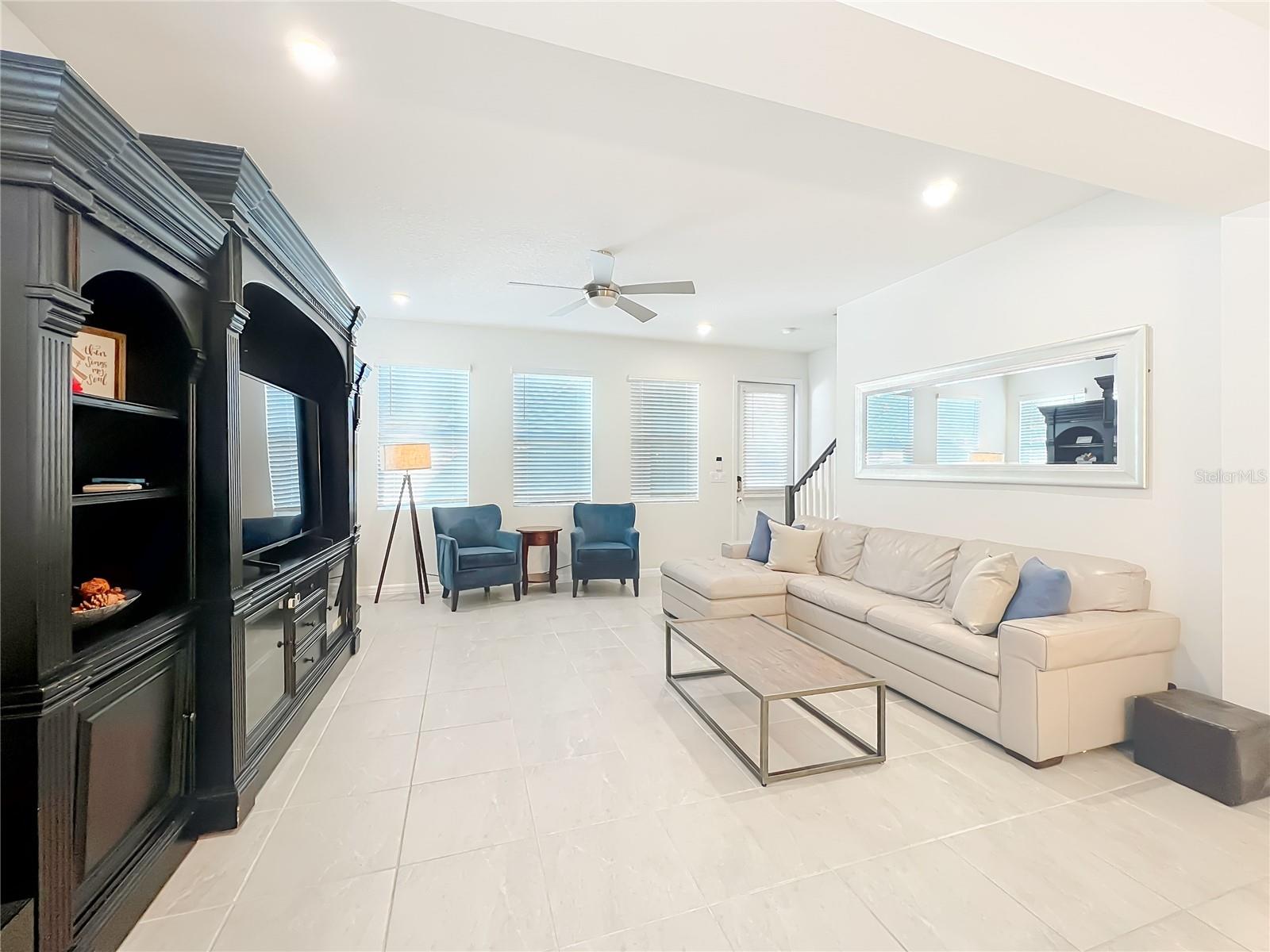 Image 14 of 76 For 16329 Prairie School Drive