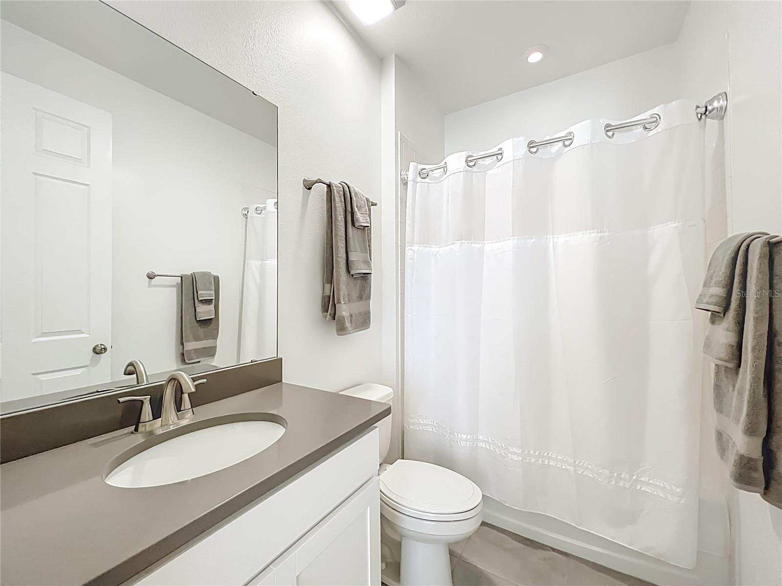 Image 25 of 76 For 16329 Prairie School Drive