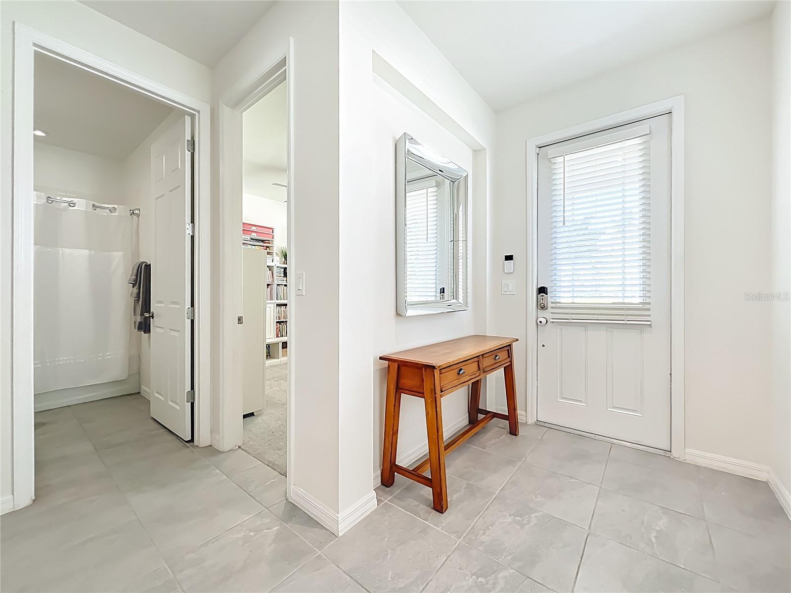 Image 4 of 76 For 16329 Prairie School Drive