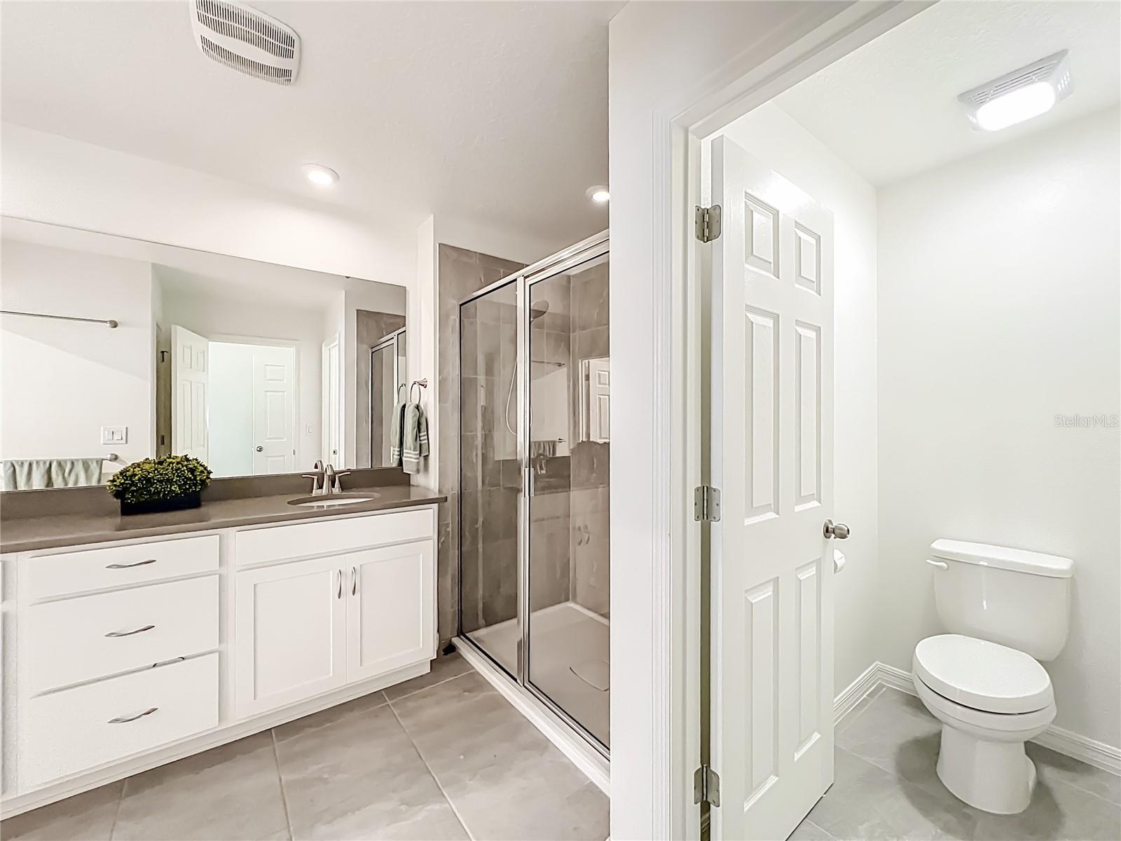 Image 40 of 76 For 16329 Prairie School Drive