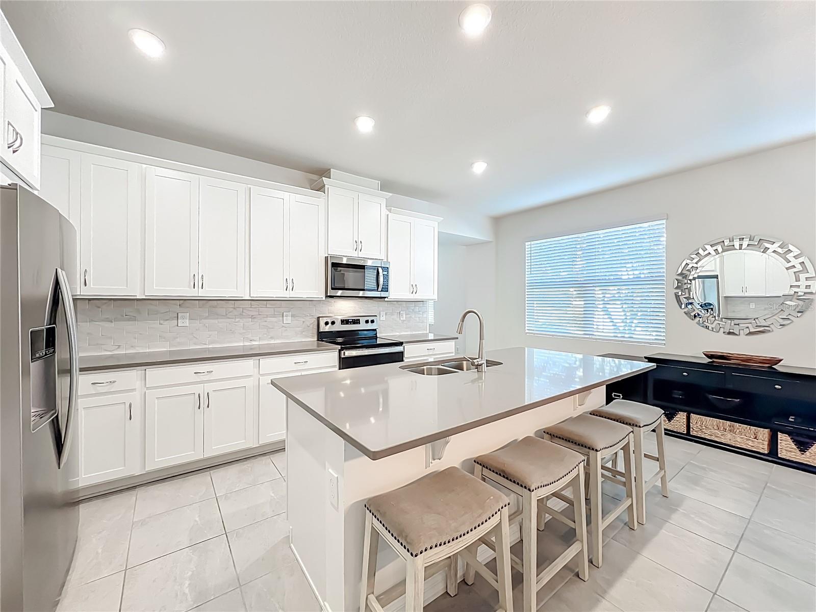 Image 9 of 76 For 16329 Prairie School Drive