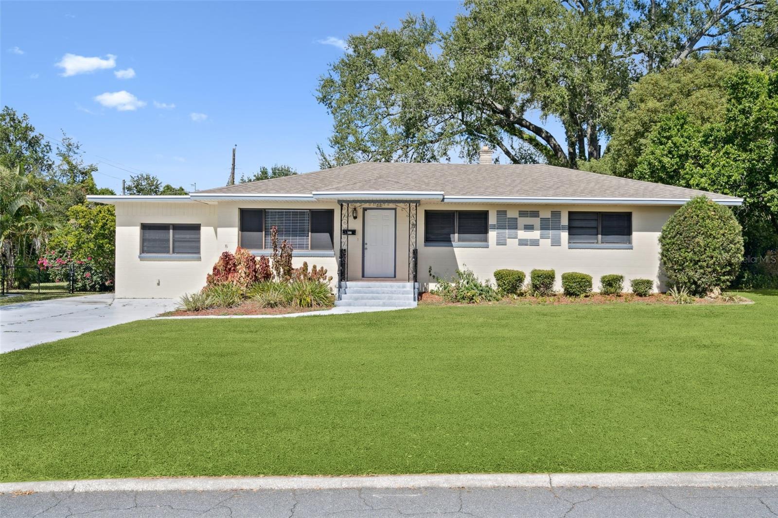 Details for 717 Bonnie Drive, LAKELAND, FL 33803