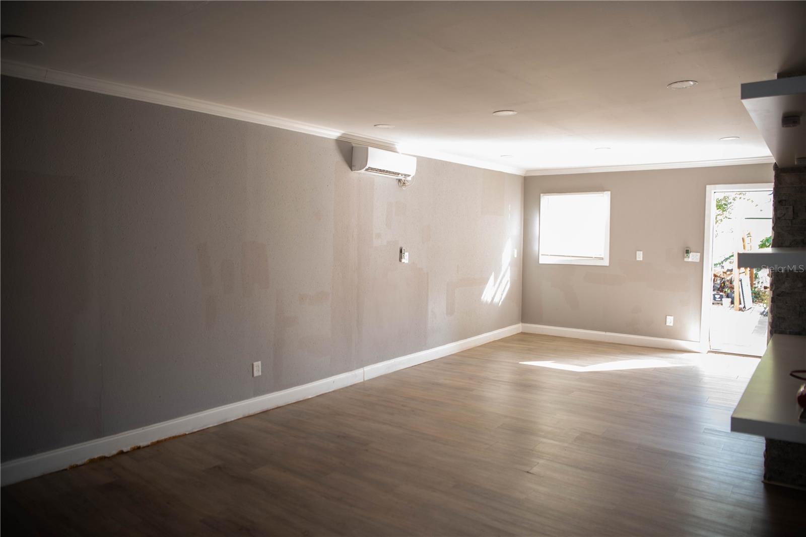 Image 12 of 23 For 4309 Rio Grande Avenue