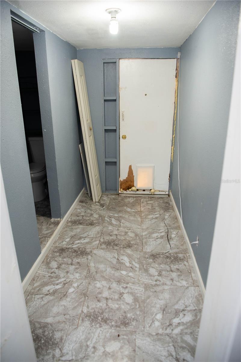 Image 17 of 23 For 4309 Rio Grande Avenue