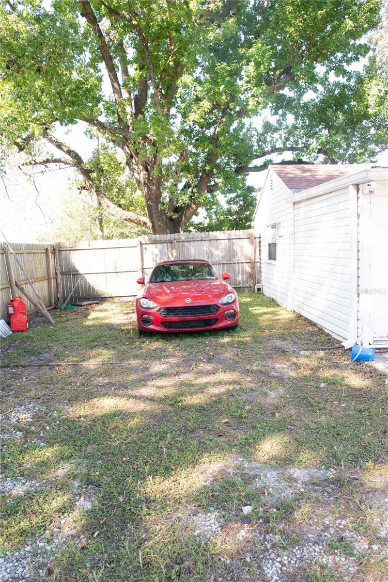 Image 6 of 23 For 4309 Rio Grande Avenue