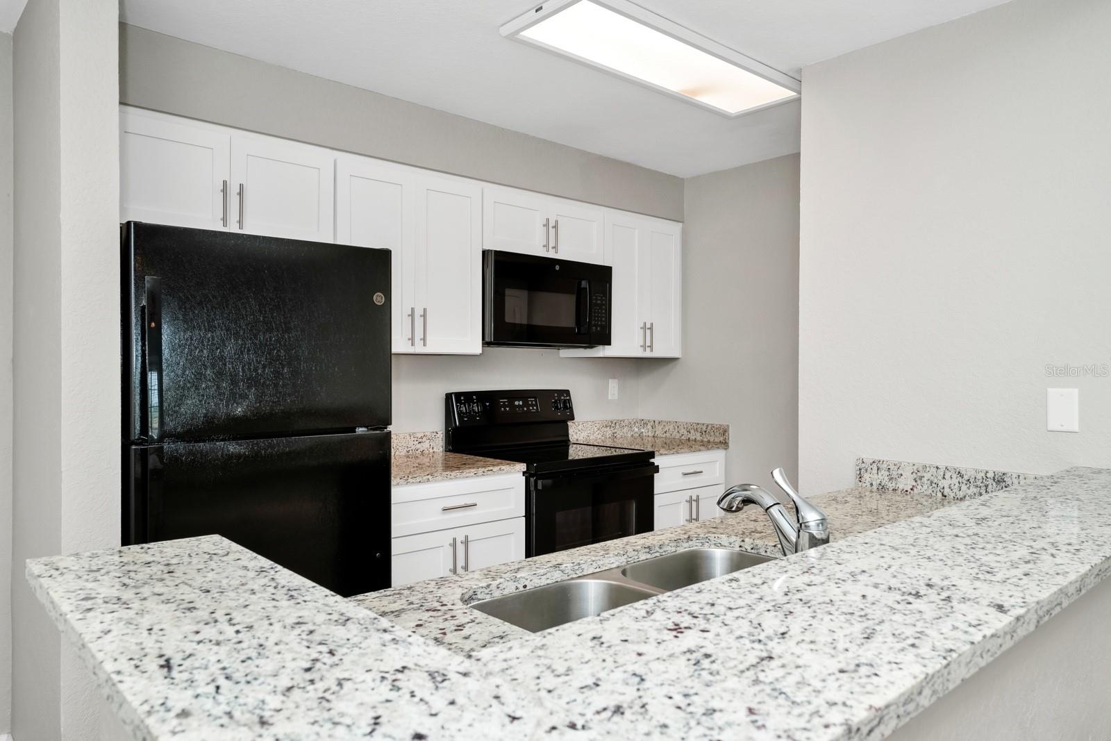 Image 10 of 50 For 7503 Atlantis Way G202