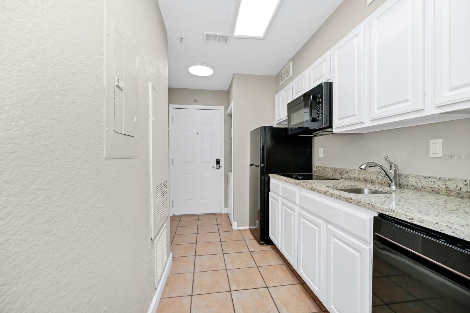 Image 23 of 50 For 7503 Atlantis Way G202