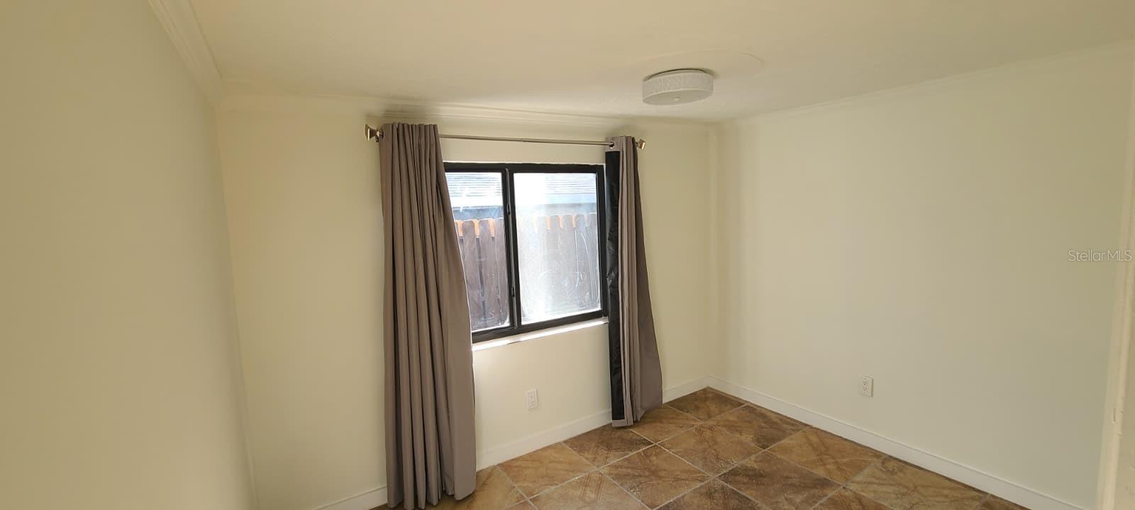 Image 5 of 7 For 1840 John Rivers Street