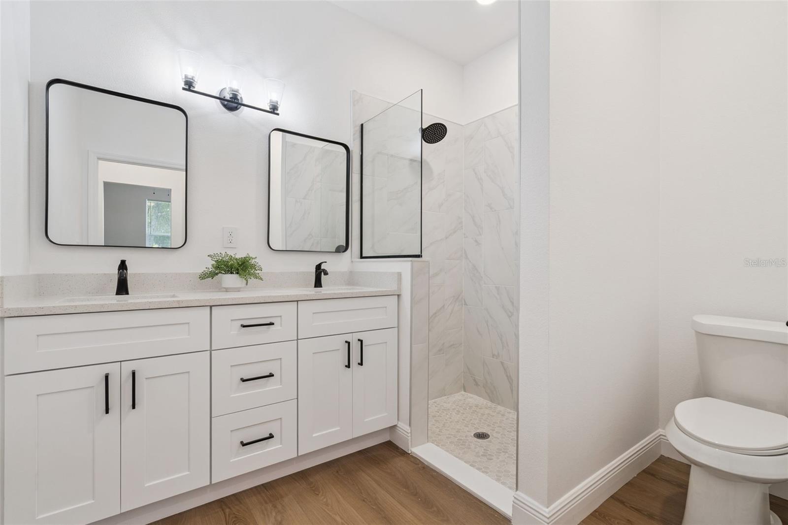 Image 13 of 17 For 2604 Elm Avenue